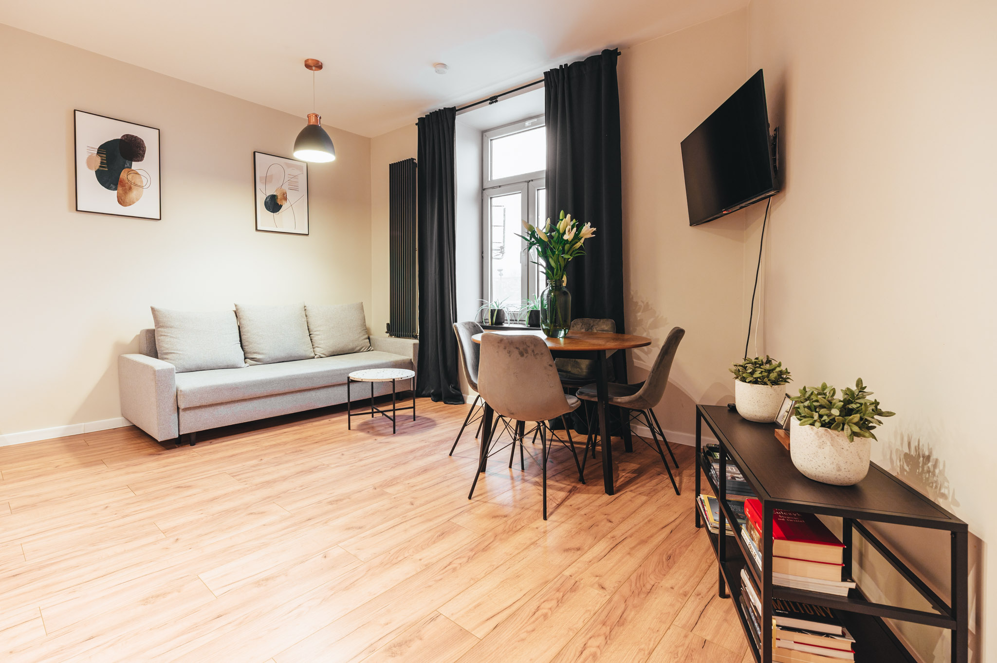 os. Planty - przy dworcu PKP - apartament z oddzielną sypialnią nr. 10 — zdjęcie 3