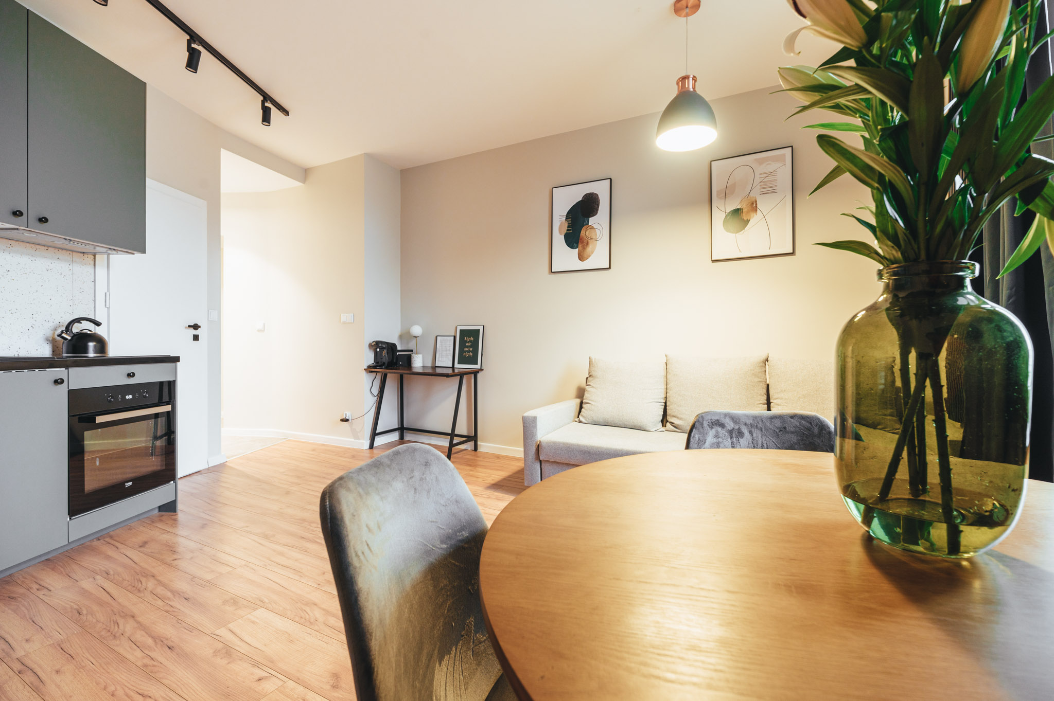os. Planty - przy dworcu PKP - apartament z oddzielną sypialnią nr. 10 — zdjęcie 7